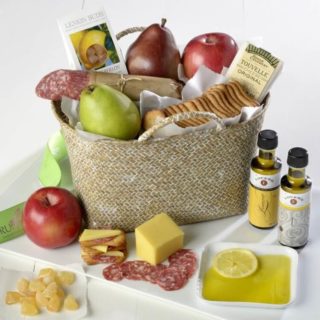 Fruit Delivery Subscription Gift Idea 2