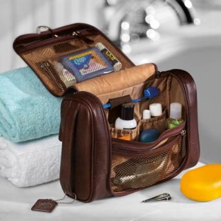 Levenger Hanging Travel Bag - This Year's Best Gift Ideas
