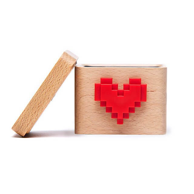 Lovebox Spinning Heart Messenger Gift Idea 3